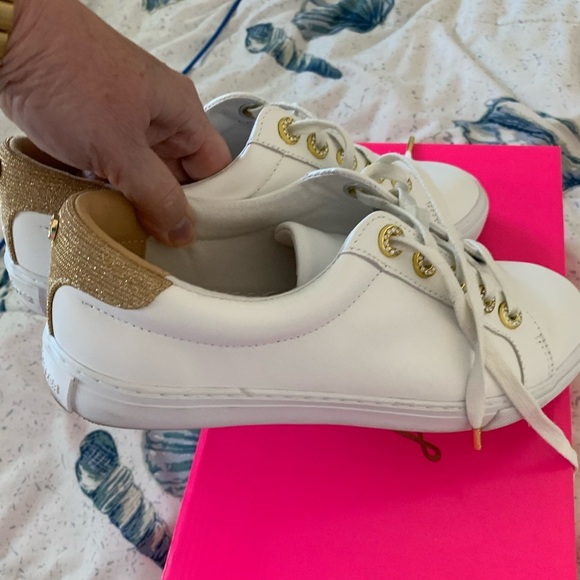Lilly Pulitzer Lux Hallie Sneakers in Resort White 9M - Picture 5 of 11